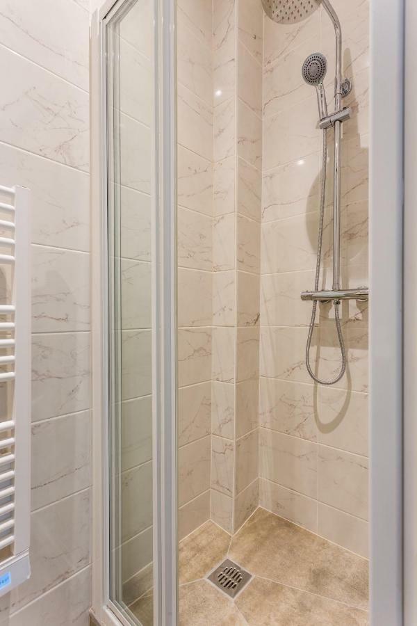 Amazing Apartment - 2Br-6P - Bastille Paris Exteriör bild
